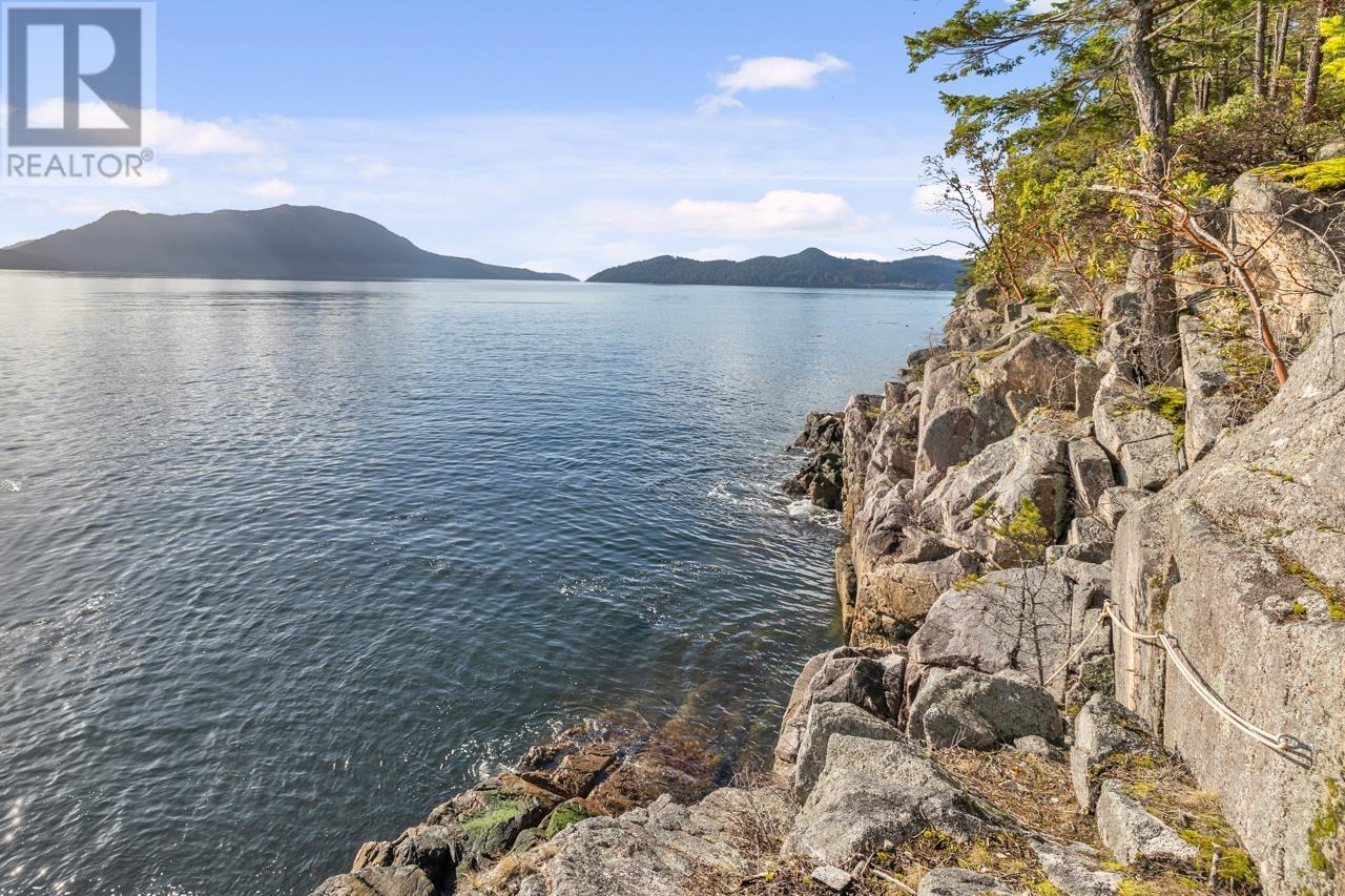 428 Bradbury Road, Gambier Island, British Columbia  V0N 1V8 - Photo 21 - R2860069