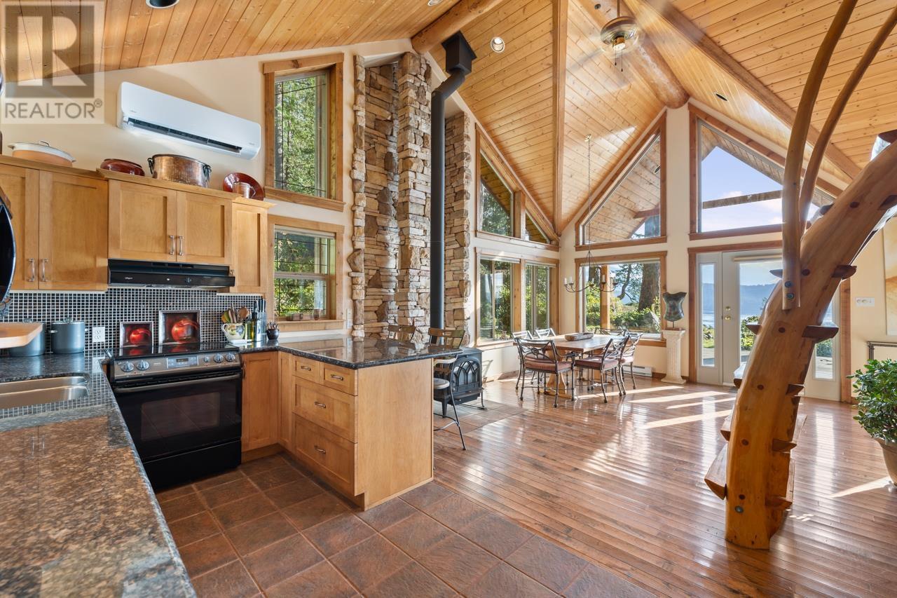 428 Bradbury Road, Gambier Island, British Columbia  V0N 1V8 - Photo 8 - R2860069