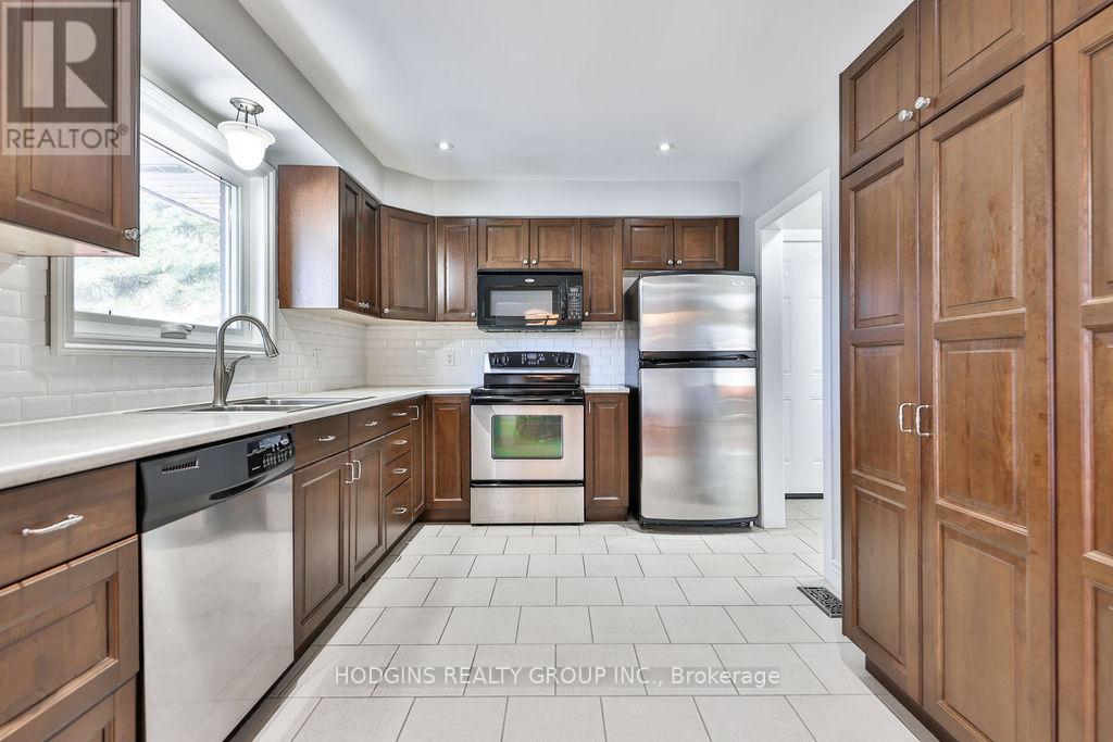7079 Second Line WMississauga, Ontario  L5W 1A1 - Photo 6 - W8148198