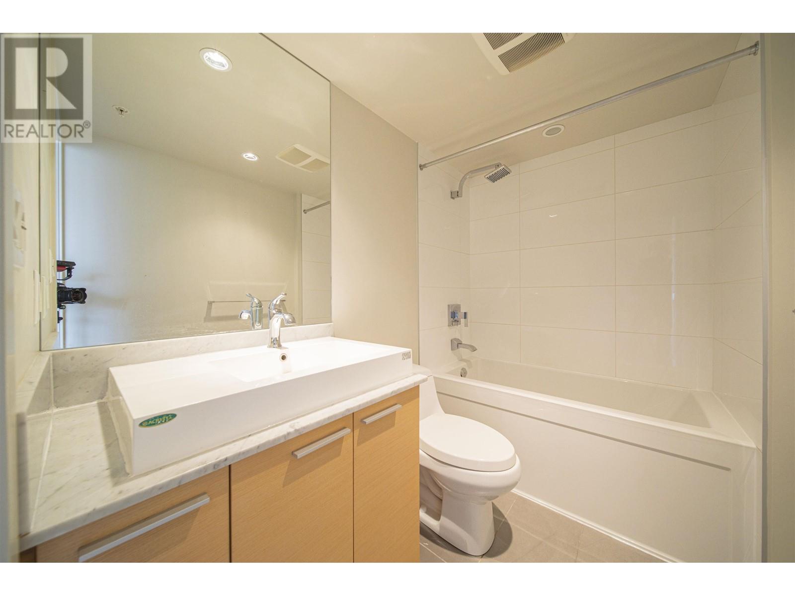 502 1808 W 3rd Avenue, Vancouver, British Columbia  V6J 0C4 - Photo 8 - R2856697