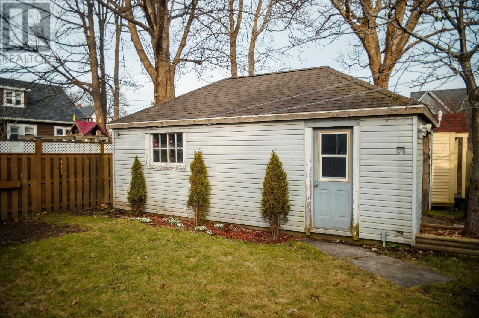 18 Collins Street, Yarmouth, Nova Scotia  B5A 3C8 - Photo 44 - 202404745