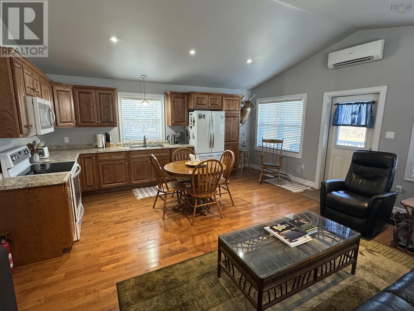 1902 Hardwood Hill Road, Hardwood Hill, Nova Scotia  B0K 1R0 - Photo 6 - 202404746