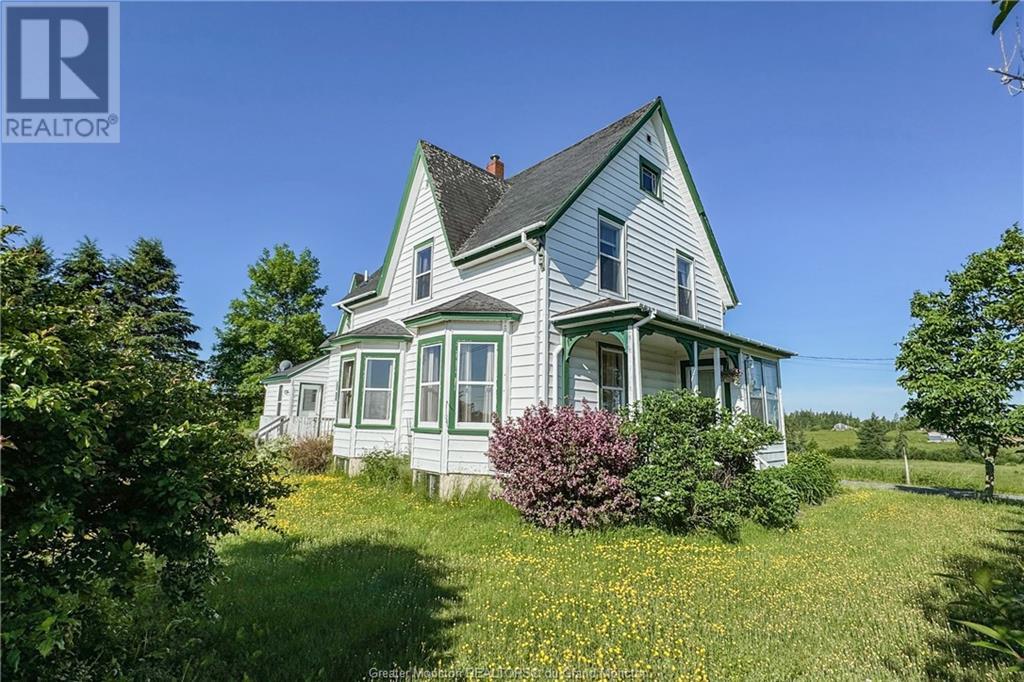 64 Fairfield Rd, Sackville, New Brunswick  E4L 2X8 - Photo 2 - M158003