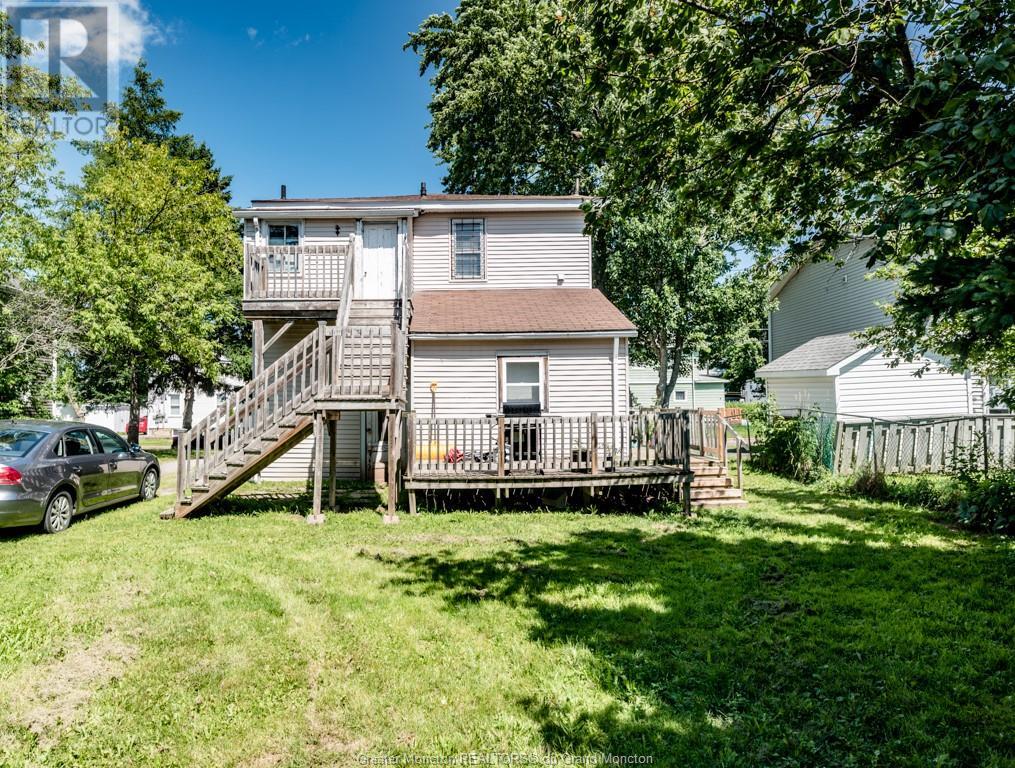159 York St, Moncton, New Brunswick  E1C 2Z1 - Photo 5 - M158016