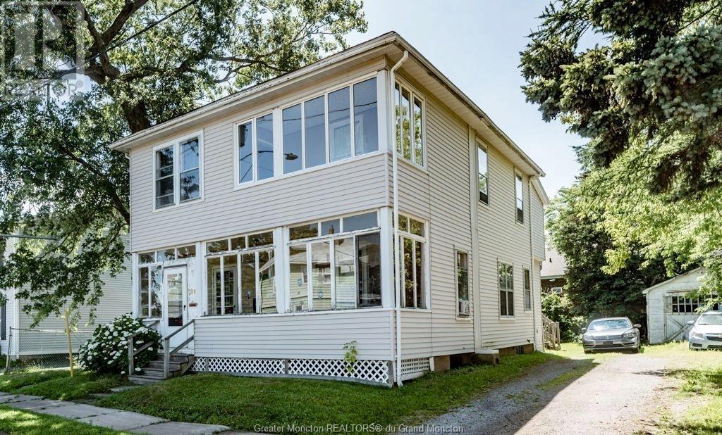 159 York St, Moncton, New Brunswick  E1C 2Z1 - Photo 1 - M158016
