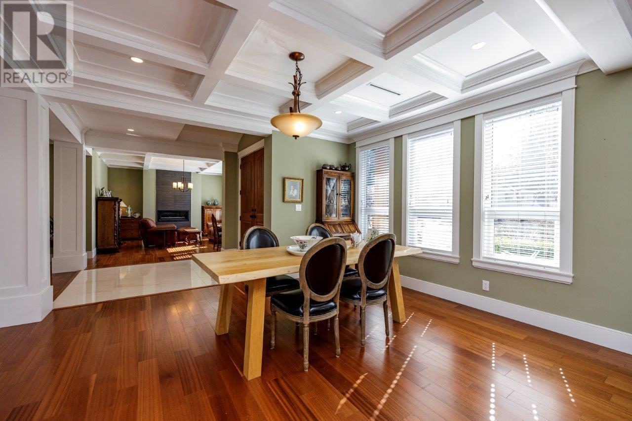 1050 Marigold Avenue, North Vancouver, British Columbia  V7R 2E2 - Photo 6 - R2860155