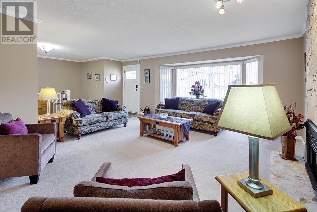 661 Poirier Street, Coquitlam, British Columbia  V3J 7M5 - Photo 11 - R2860156