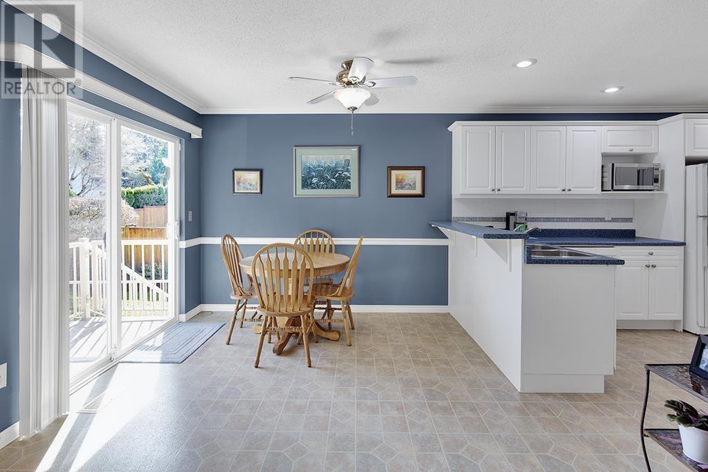 661 Poirier Street, Coquitlam, British Columbia  V3J 7M5 - Photo 25 - R2860156