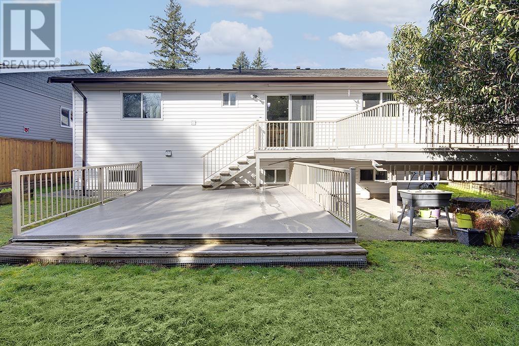 661 Poirier Street, Coquitlam, British Columbia  V3J 7M5 - Photo 4 - R2860156