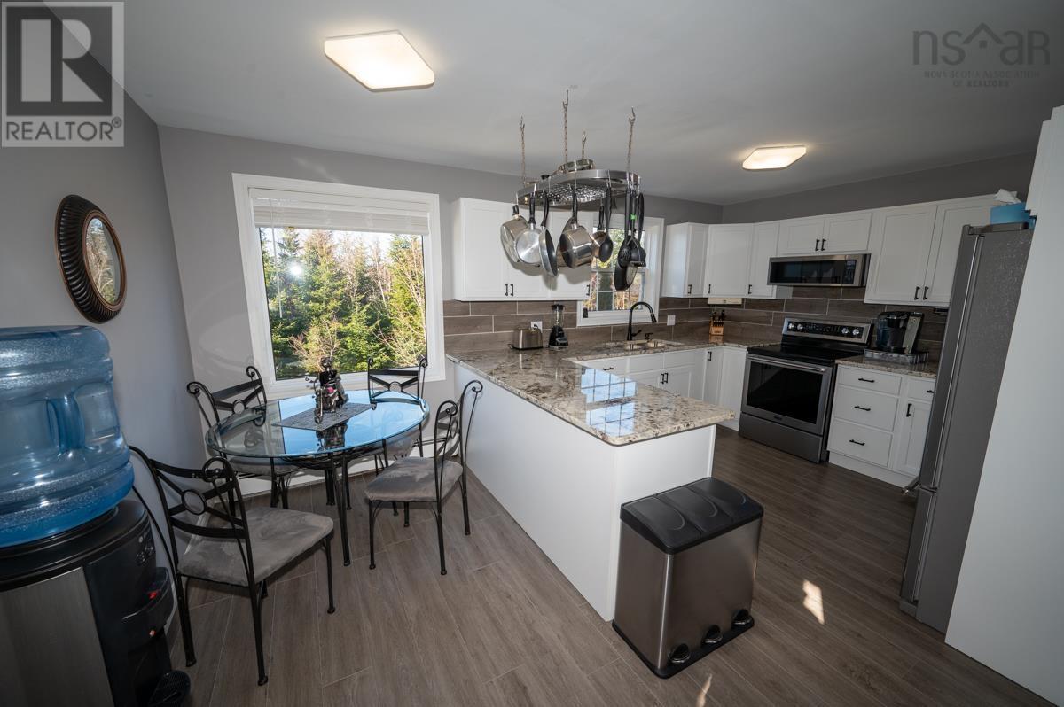 2 Honey Court, Williamswood, Nova Scotia  B3V 1E2 - Photo 22 - 202404802