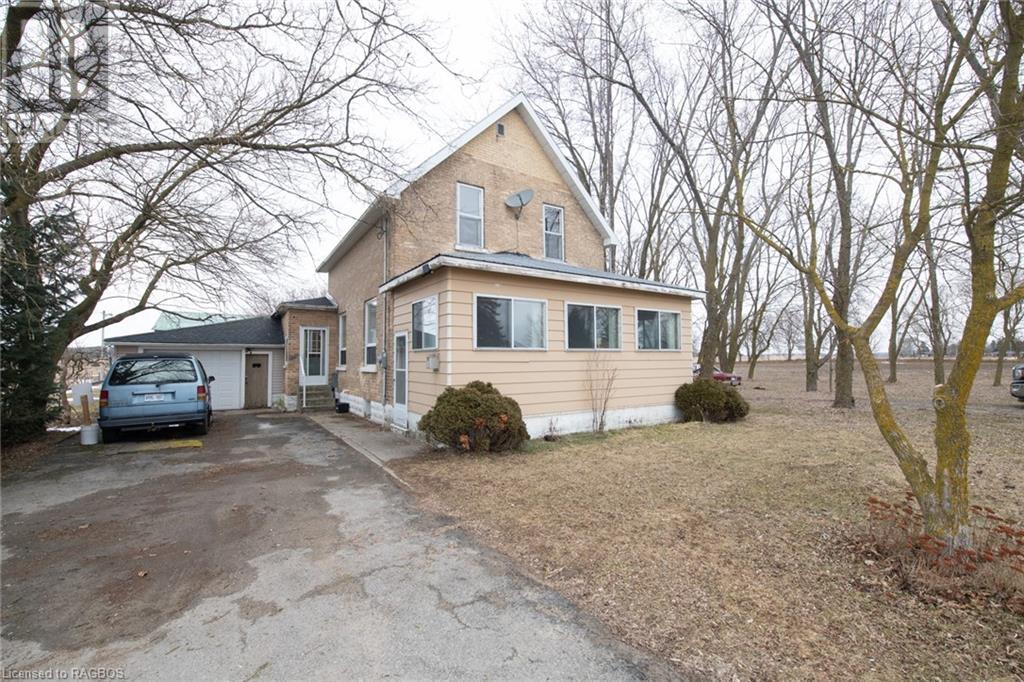 40 GreyBruce Line Road, Brockton, Ontario N4N 0A1 (26634345) Jack