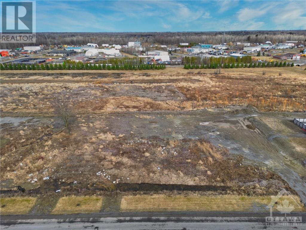 6750 Still Meadow Way, Greely, Ontario K4P 1B8 (26634396) Paul