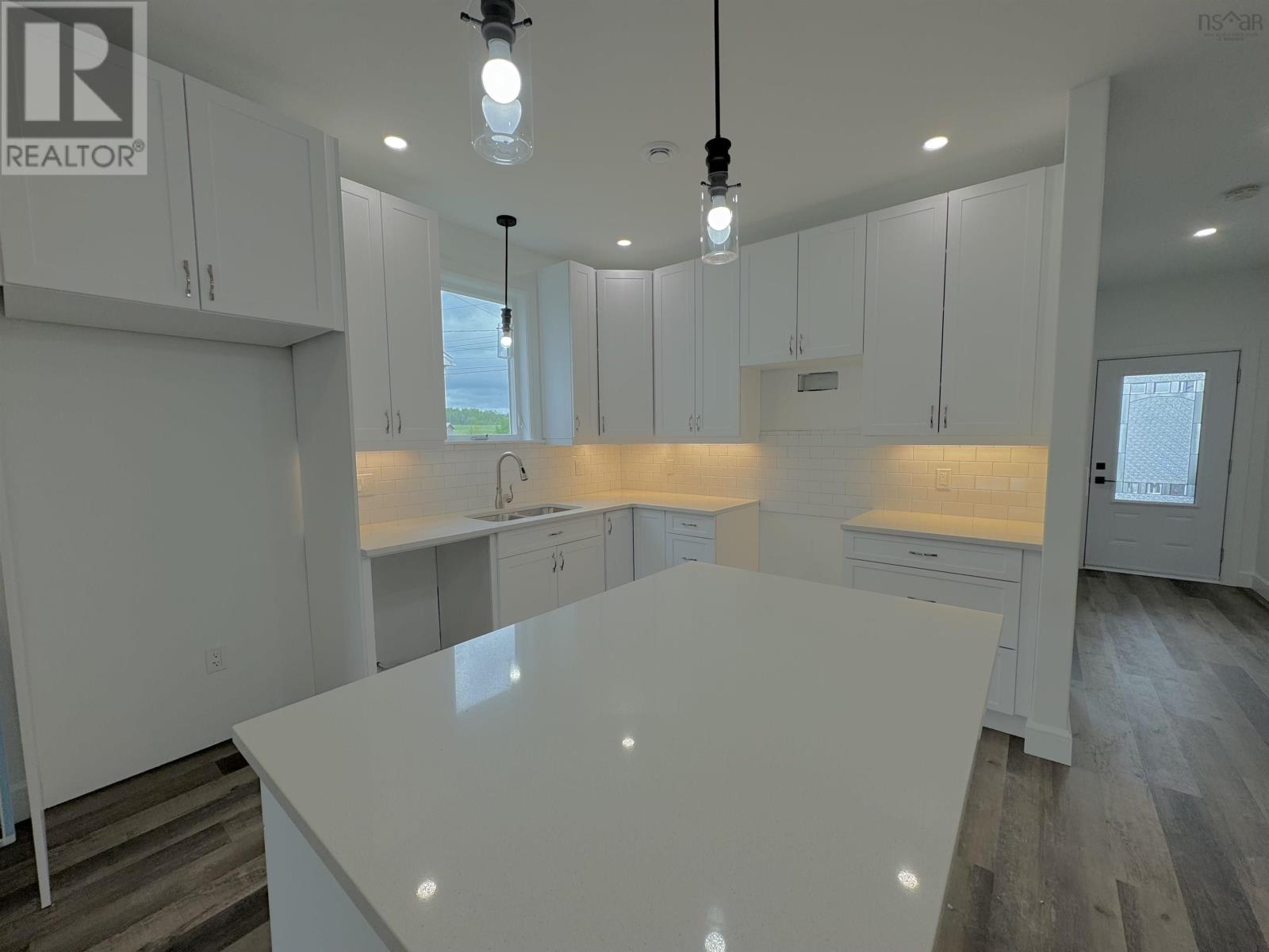 59 Thistle Street, Falmouth, Nova Scotia  B0P 1L0 - Photo 9 - 202404813