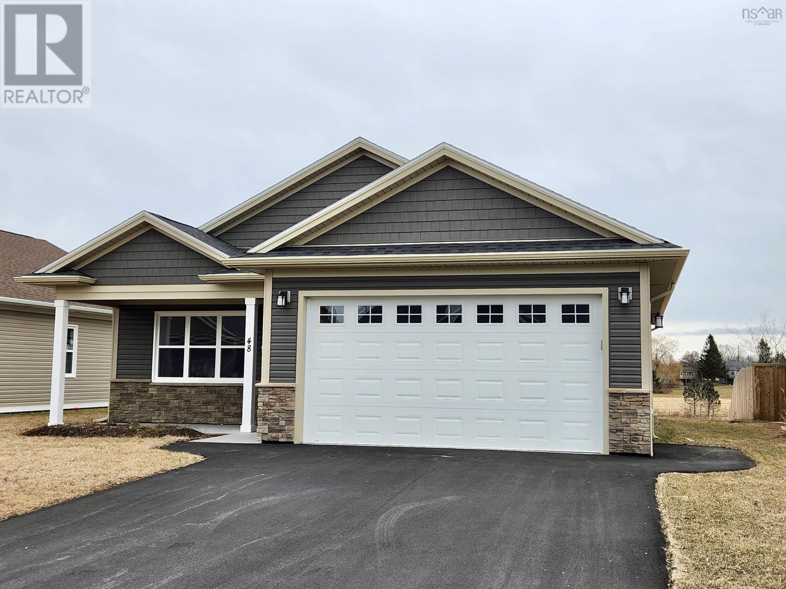 48 Thistle Street, Falmouth, Nova Scotia  B0P 1L0 - Photo 2 - 202404814