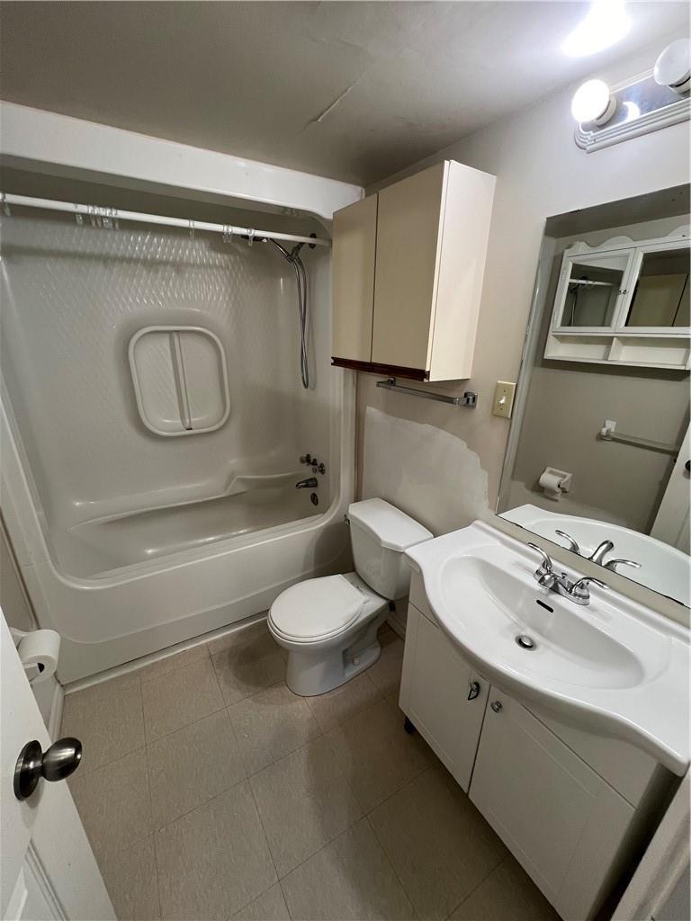 266 Overlea Drive, Unit #302, Kitchener, Ontario  N2M 5N2 - Photo 9 - H4188200