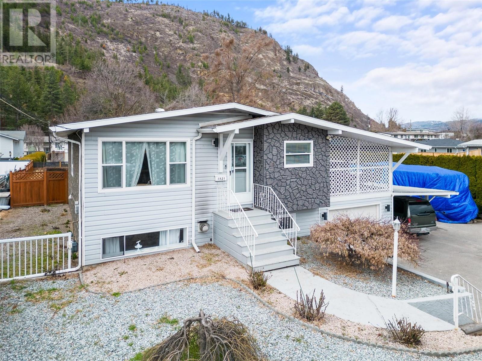 1521 Ross Road, Lakeview Heights, West Kelowna 