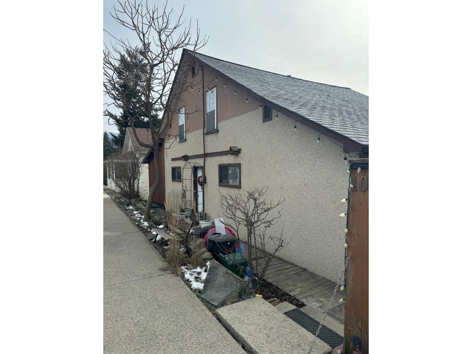 1005 Railway Boulevard, Creston, British Columbia  V0B 1G3 - Photo 2 - 2475518
