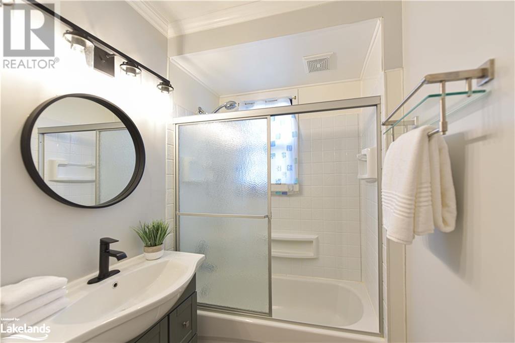136 Scanlon Avenue Unit# 5, Bradford, Ontario  L3Z 1G6 - Photo 19 - 40555856