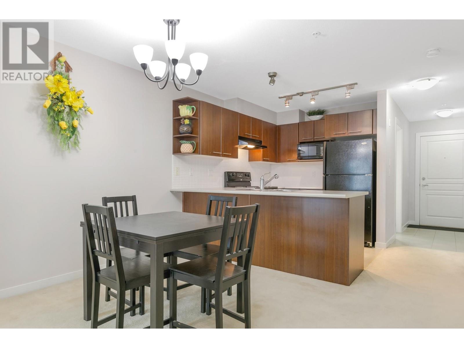 218 4868 Brentwood Drive, Burnaby, British Columbia  V5C 0C2 - Photo 7 - R2860210