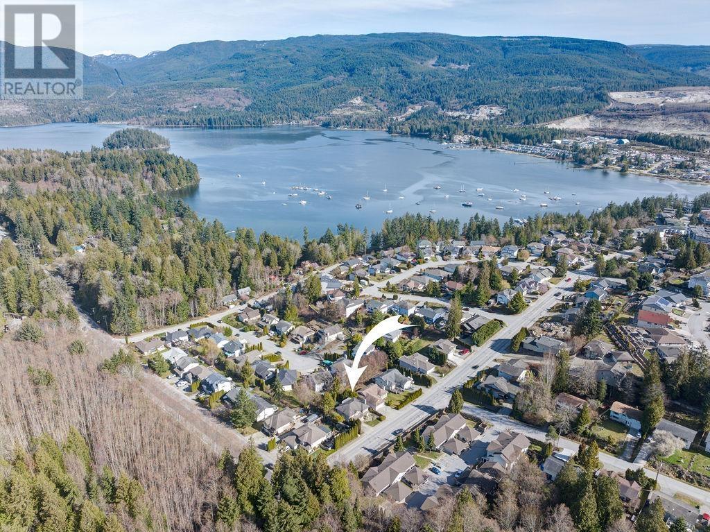 5856 Trail Avenue, Sechelt, British Columbia  V7Z 0R4 - Photo 34 - R2860161