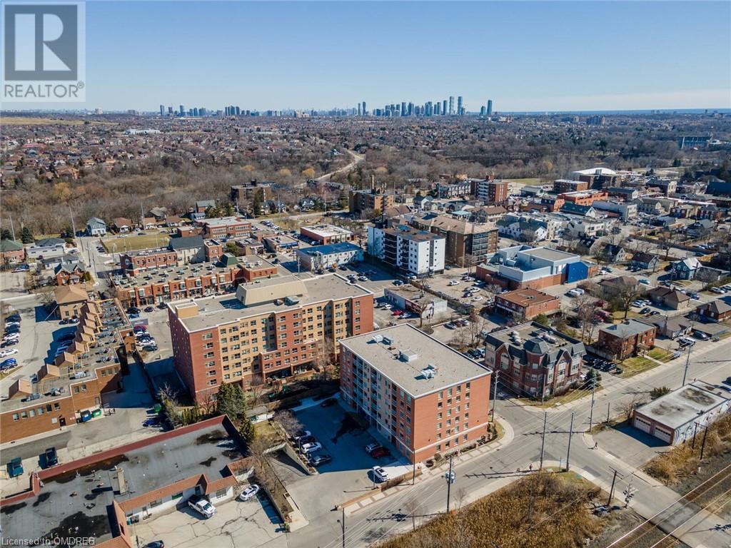 32 Tannery Street Unit# 506, Streetsville, Ontario  L5M 6T6 - Photo 2 - 40555429