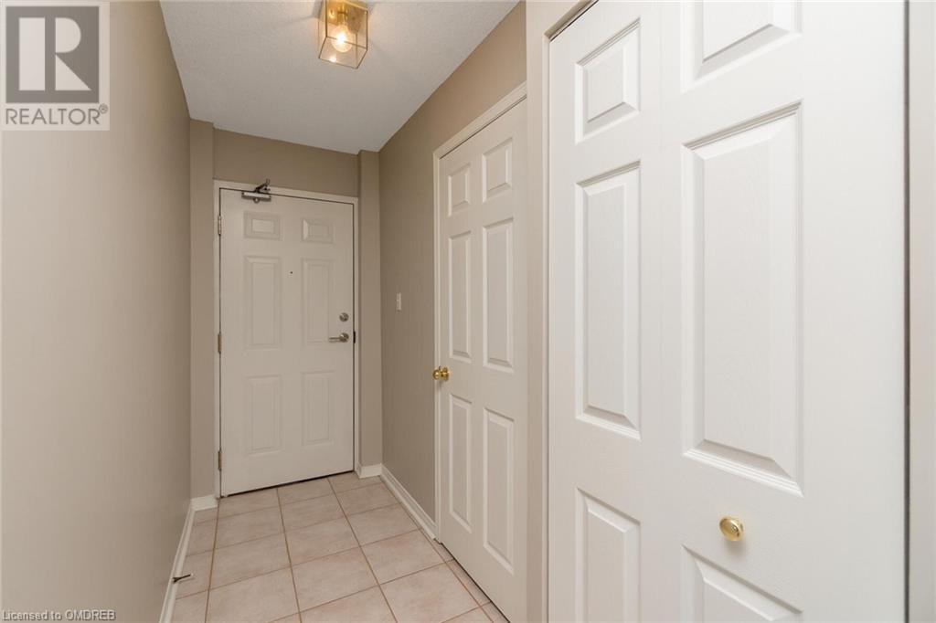 32 Tannery Street Unit# 506, Streetsville, Ontario  L5M 6T6 - Photo 4 - 40555429