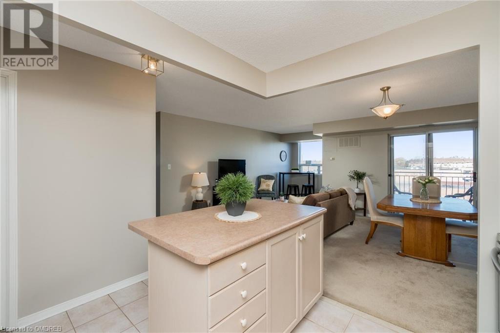 32 Tannery Street Unit# 506, Streetsville, Ontario  L5M 6T6 - Photo 6 - 40555429