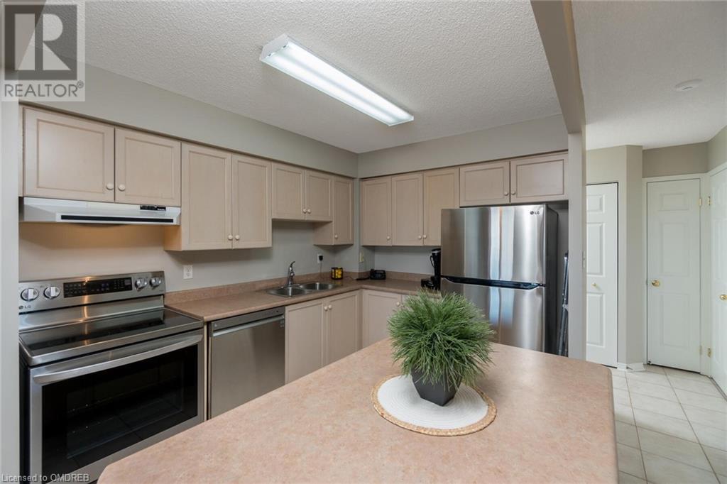 32 Tannery Street Unit# 506, Streetsville, Ontario  L5M 6T6 - Photo 8 - 40555429