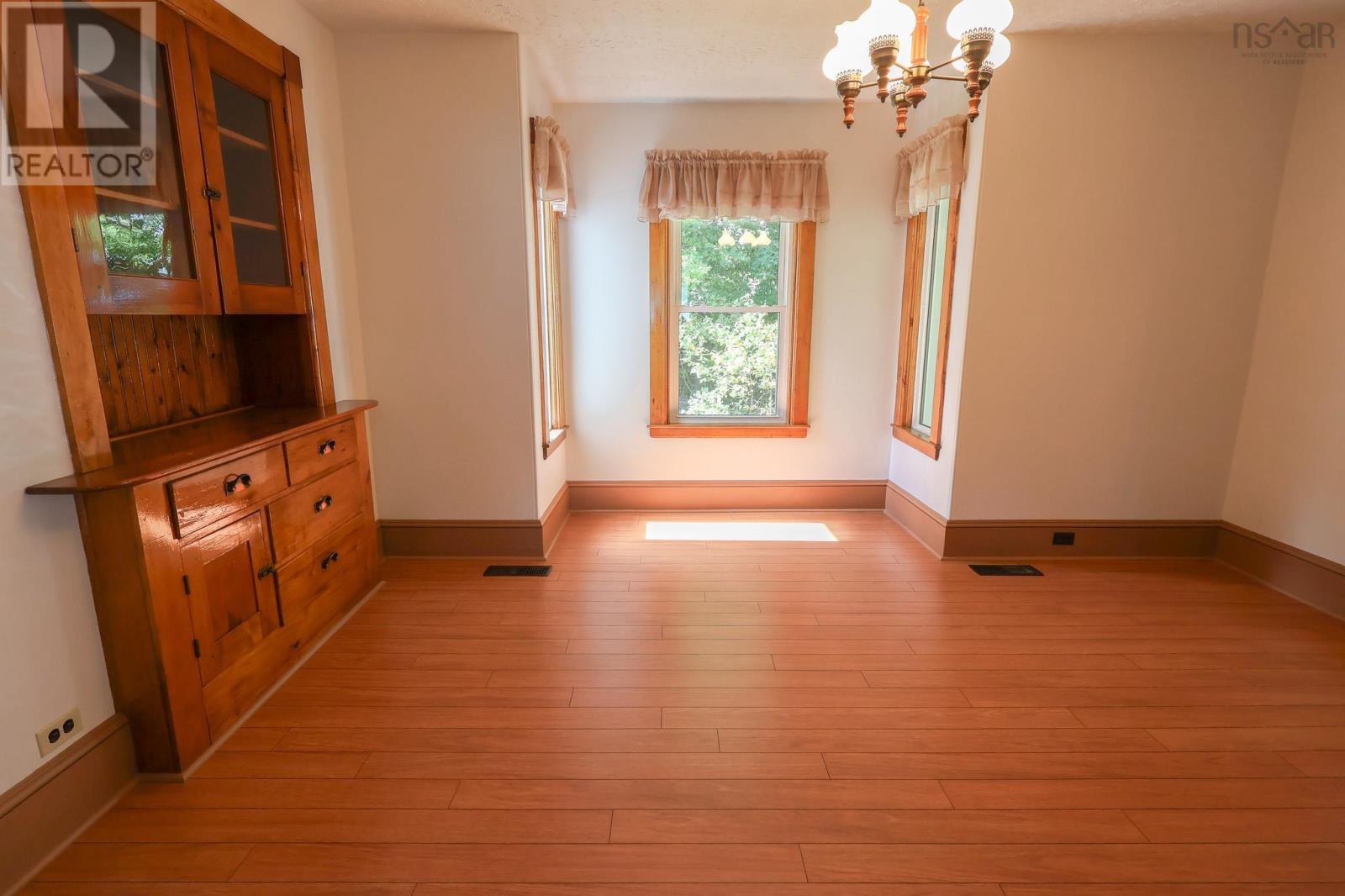 89 Clairmont Street, Mahone Bay, Nova Scotia  B0J 2E0 - Photo 13 - 202404835