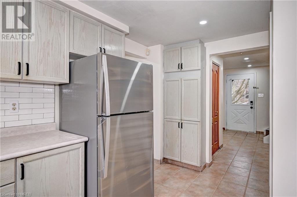 586 Champlain Boulevard, Cambridge, Ontario  N1R 7Z4 - Photo 19 - 40555801