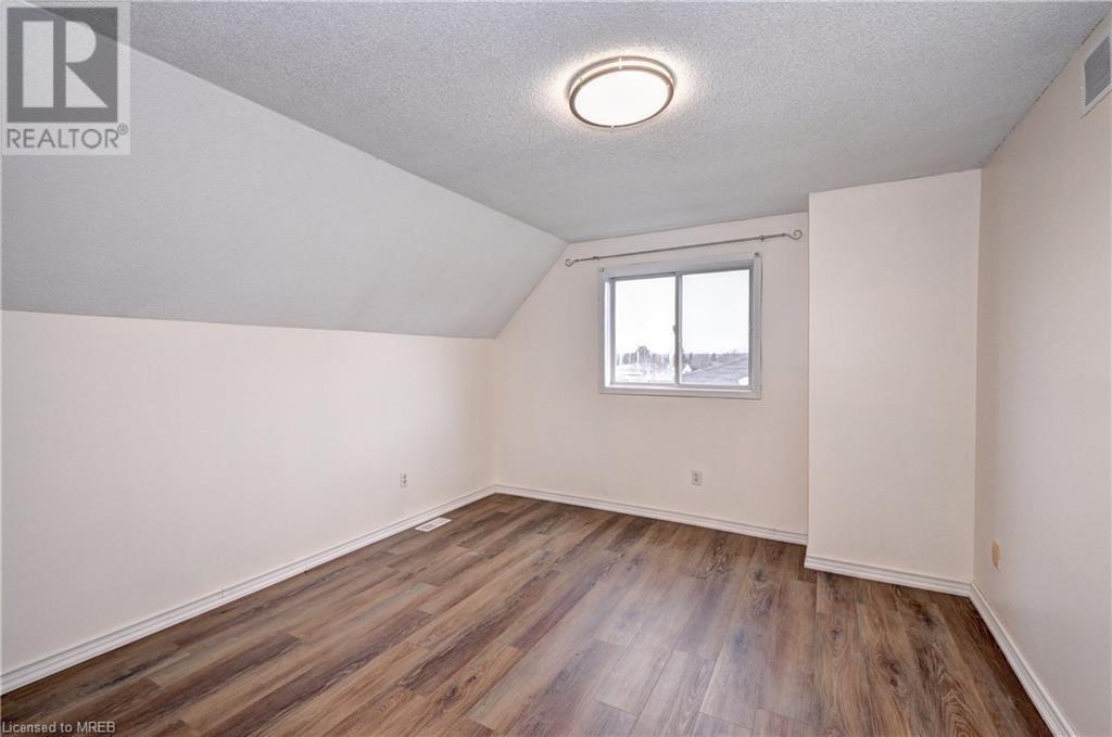 586 Champlain Boulevard, Cambridge, Ontario  N1R 7Z4 - Photo 38 - 40555801