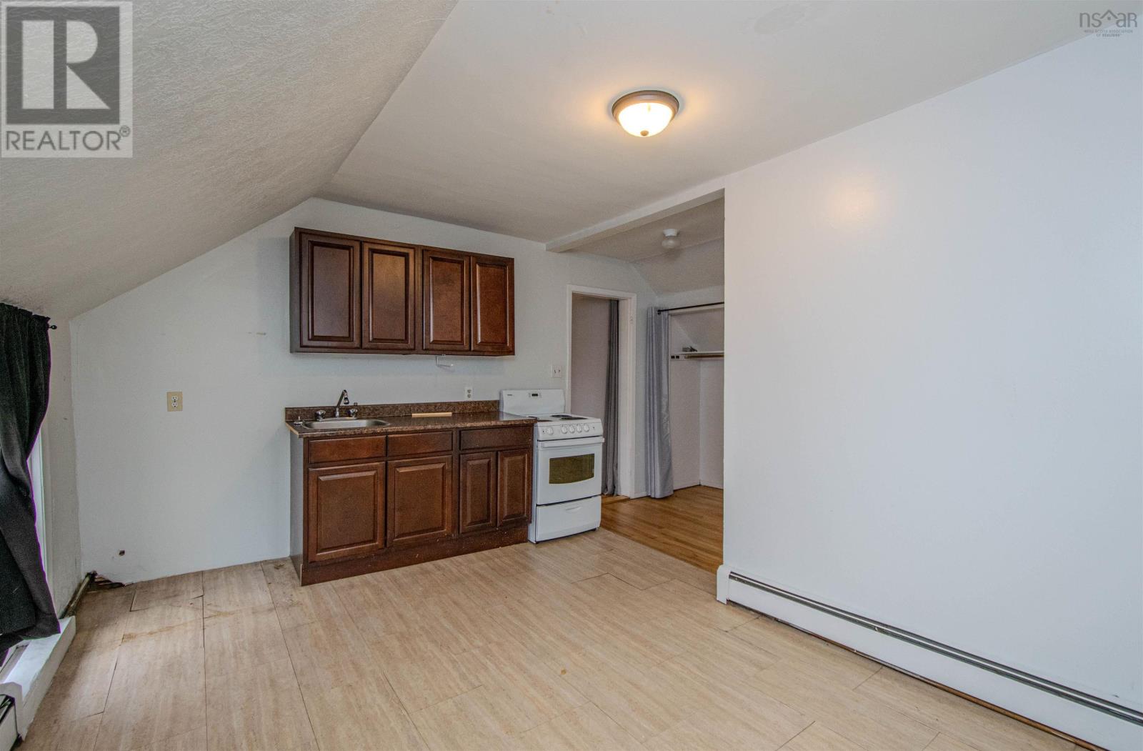 121 Young Street, Truro, Nova Scotia  B2N 3X2 - Photo 32 - 202404847