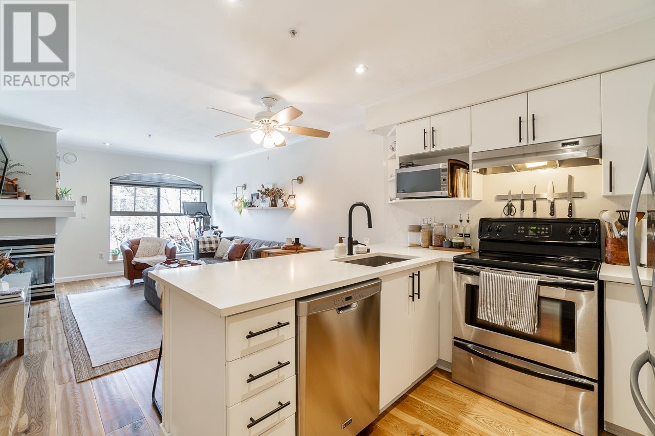 208 332 Lonsdale Avenue, North Vancouver, British Columbia  V7M 3M5 - Photo 14 - R2860331