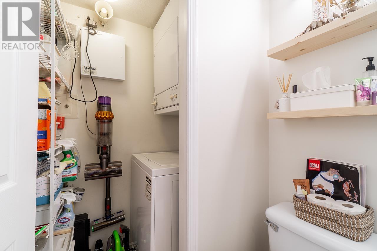 208 332 Lonsdale Avenue, North Vancouver, British Columbia  V7M 3M5 - Photo 24 - R2860331