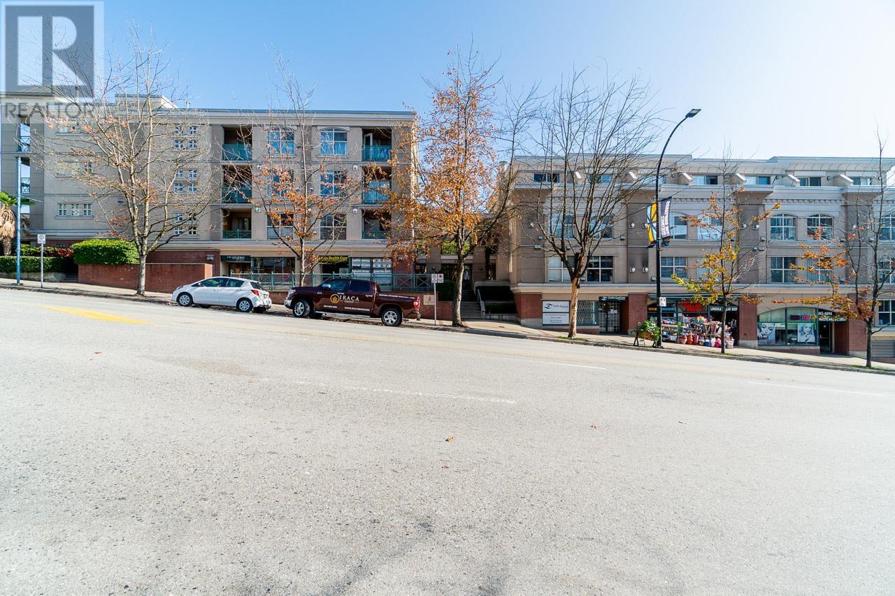 208 332 Lonsdale Avenue, North Vancouver, British Columbia  V7M 3M5 - Photo 5 - R2860331