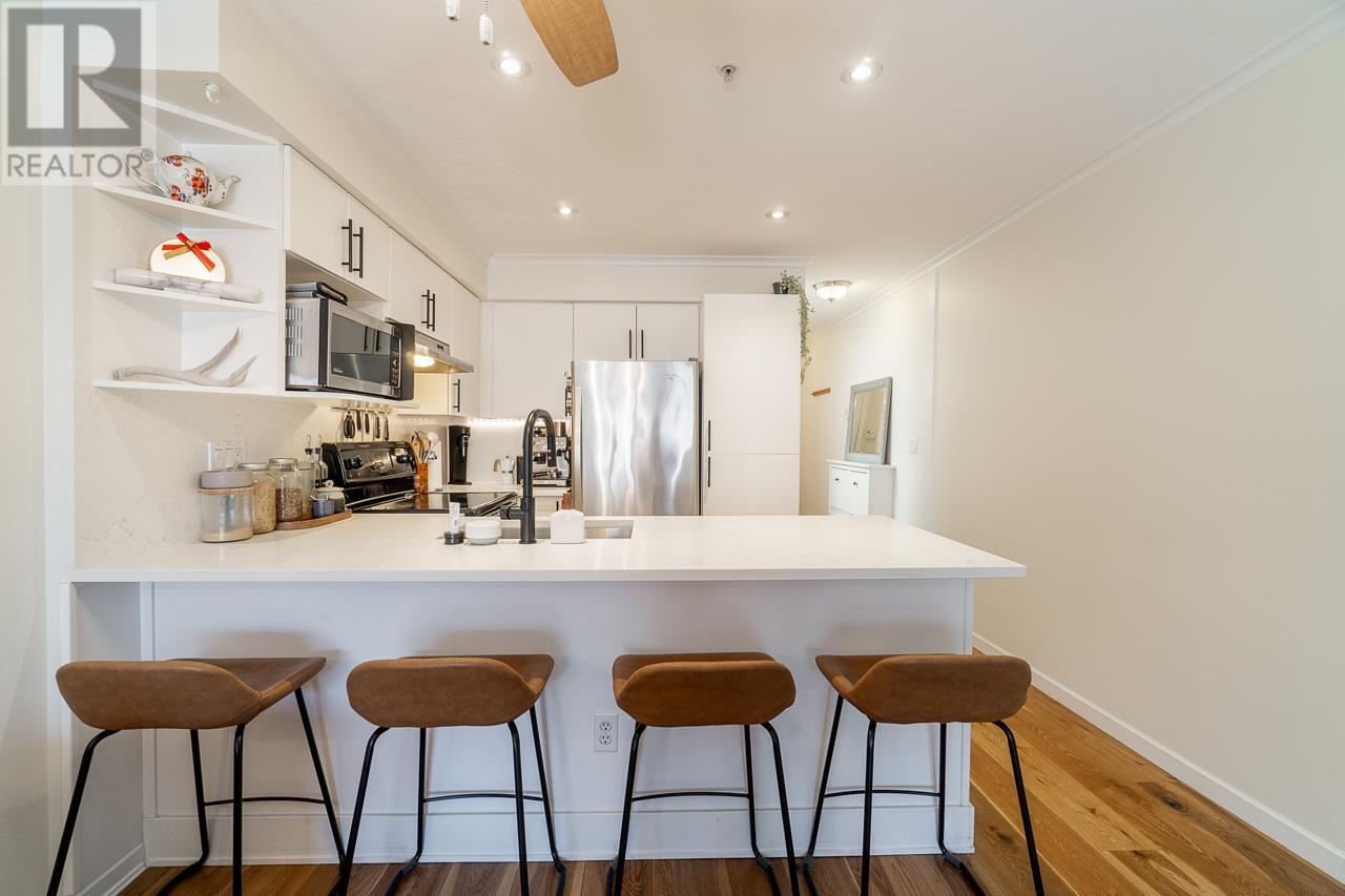 208 332 Lonsdale Avenue, North Vancouver, British Columbia  V7M 3M5 - Photo 9 - R2860331