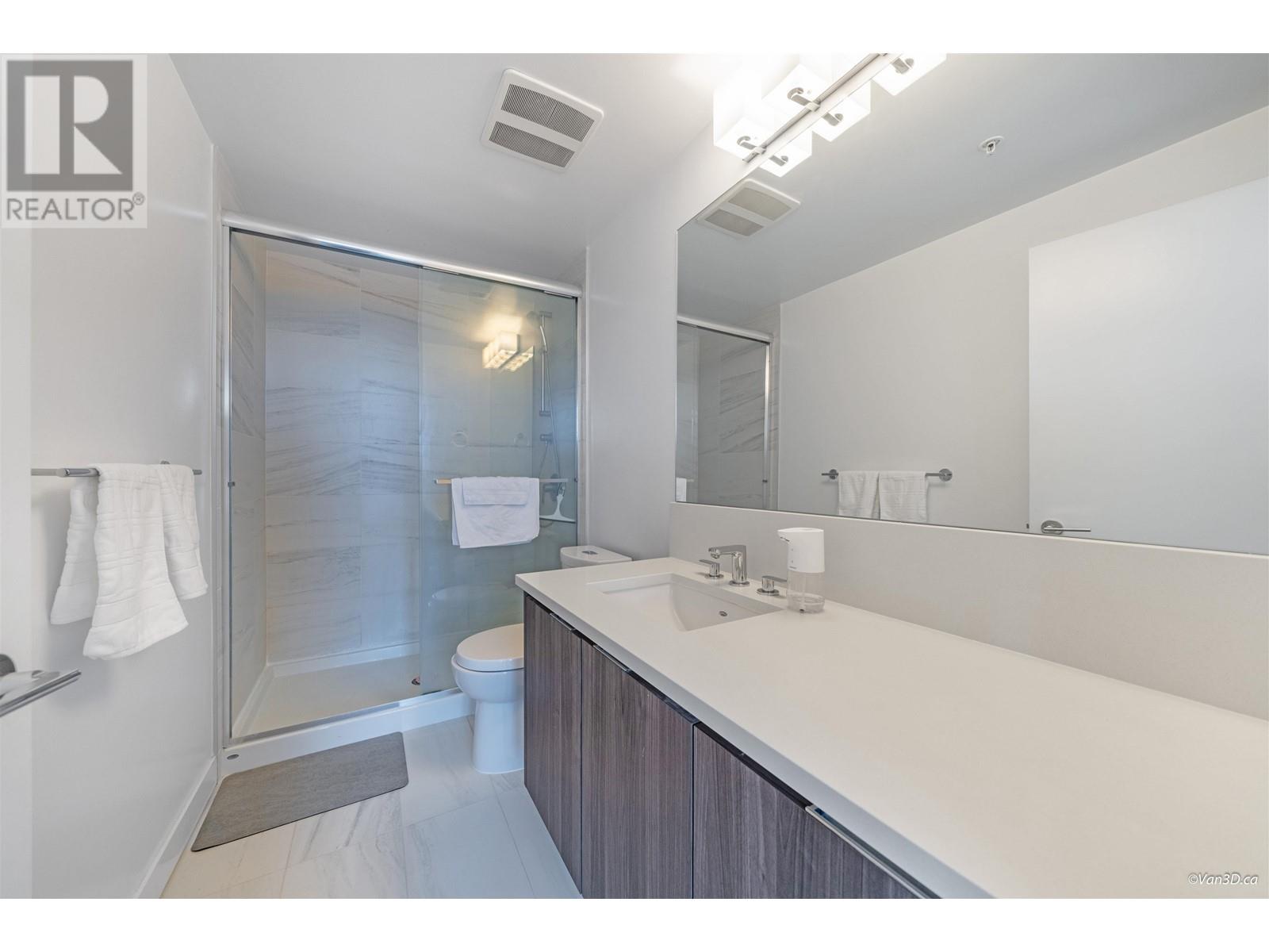 3203 4900 Lennox Lane, Burnaby, British Columbia  V5H 0G9 - Photo 15 - R2860351