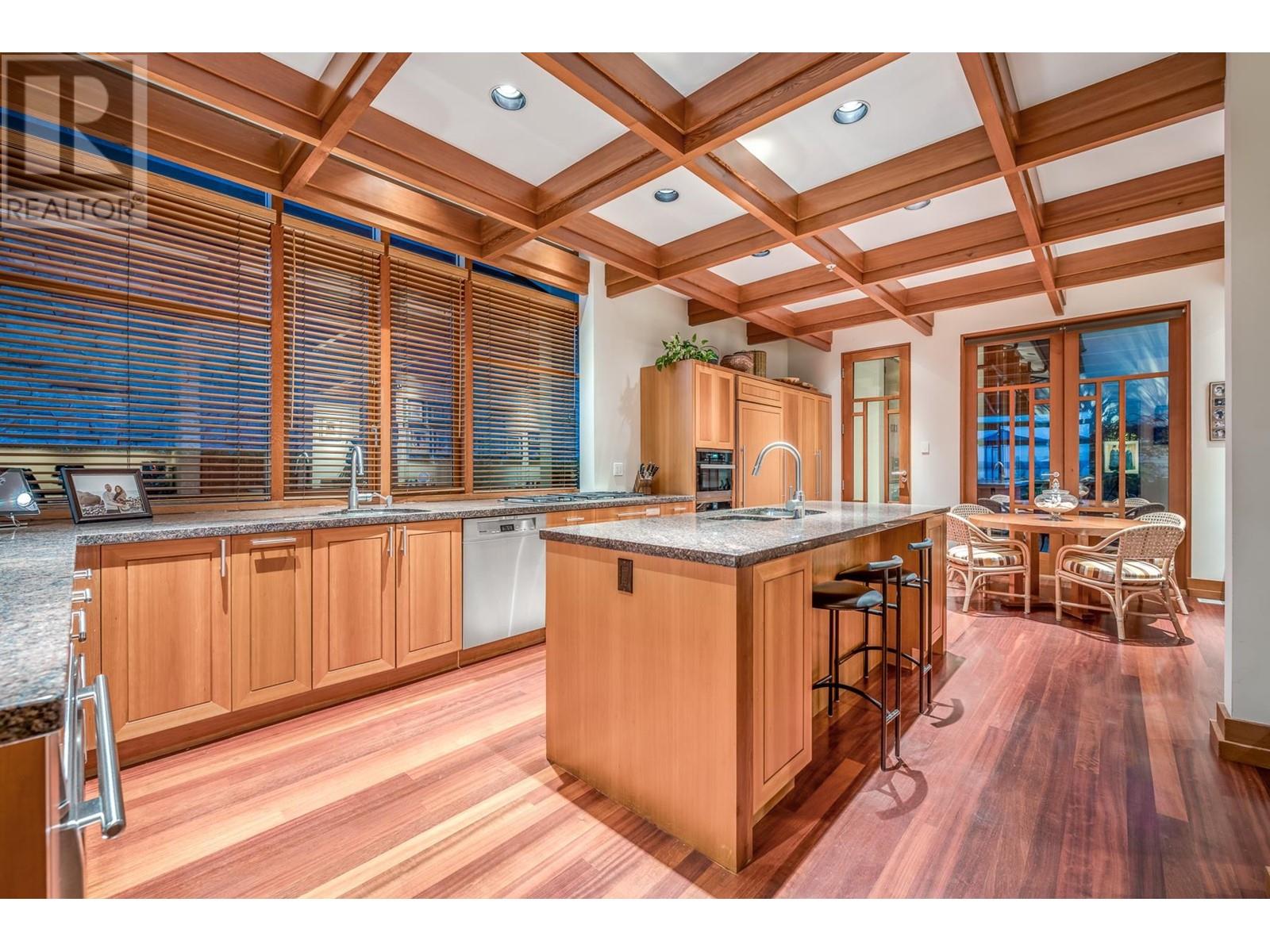 2576 Bellevue Avenue, West Vancouver, British Columbia  V7V 1E4 - Photo 15 - R2860307