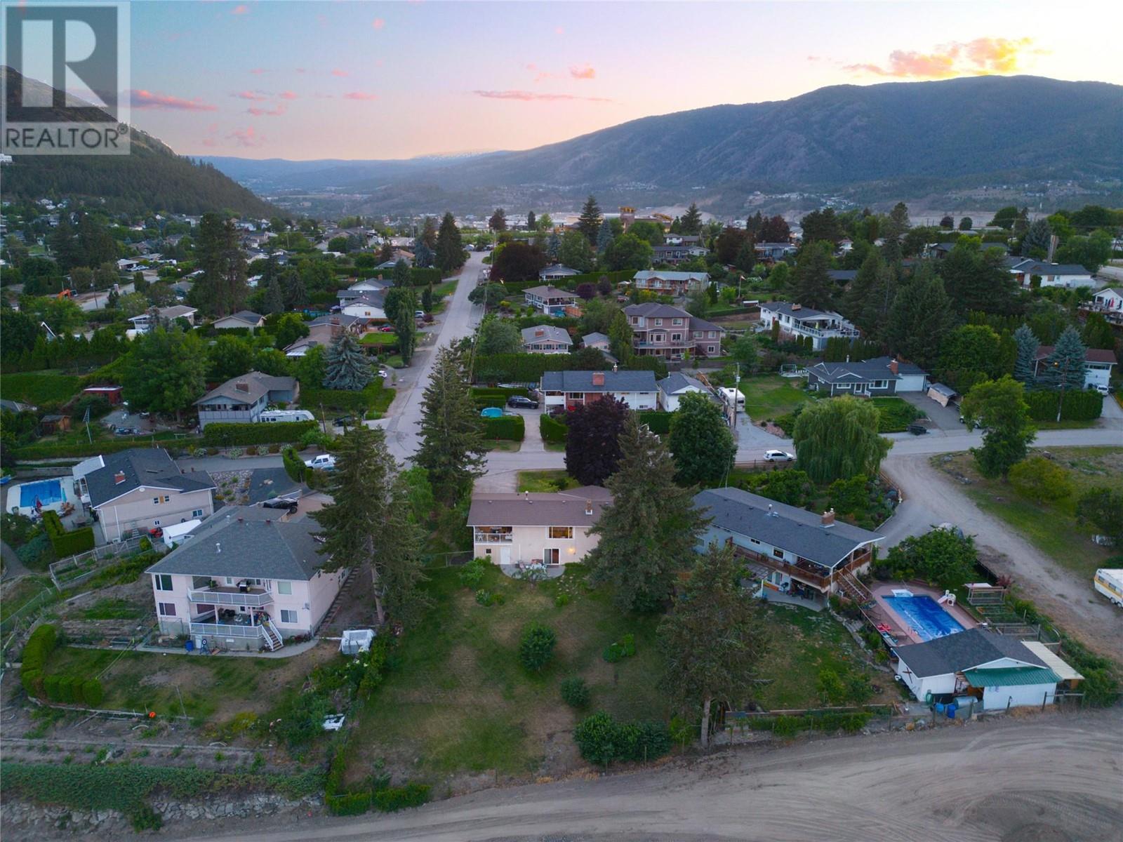 835 Rumney Road, West Kelowna, British Columbia  V1Z 1H8 - Photo 44 - 10306794