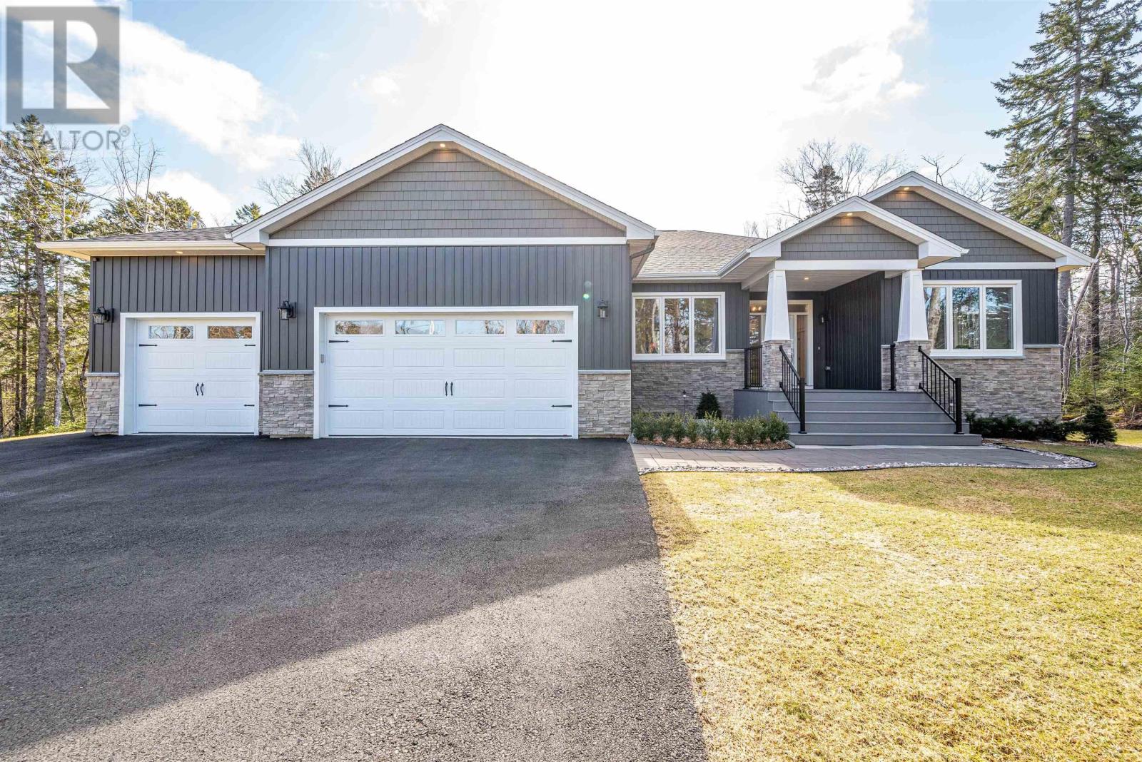 143 Cindy Drive, Grand Lake, Nova Scotia  B2T 1B5 - Photo 1 - 202404825