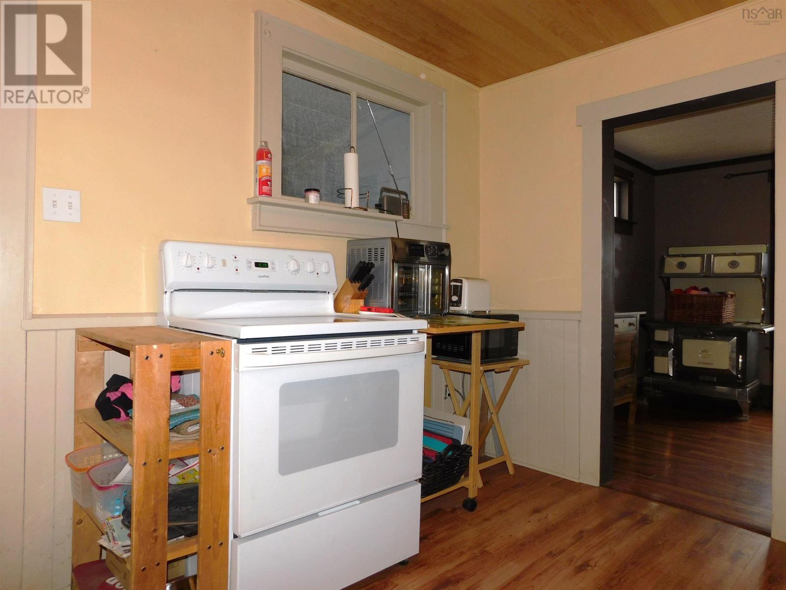 669 Belcher Street, Port Williams, Nova Scotia  B0P 1T0 - Photo 6 - 202404859
