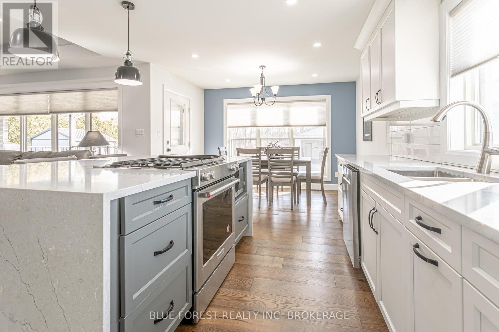 2518 Dorchester Rd, Thames Centre, Ontario  N0L 1G3 - Photo 10 - X8150516
