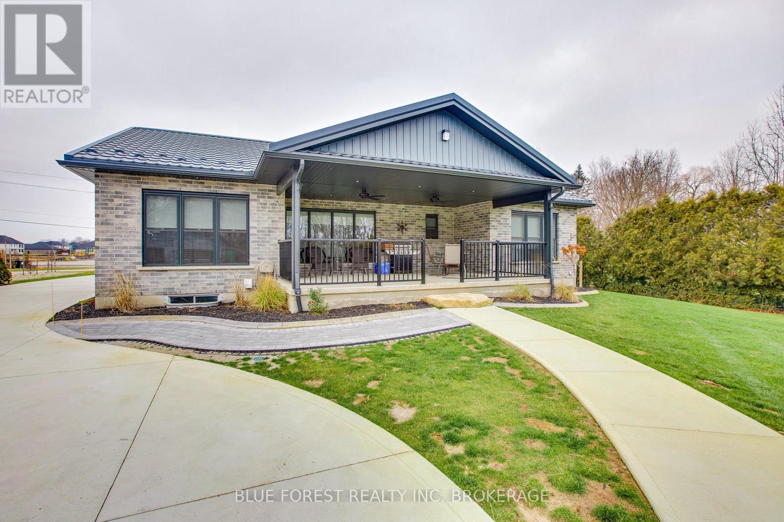 2518 Dorchester Rd, Thames Centre, Ontario  N0L 1G3 - Photo 23 - X8150516