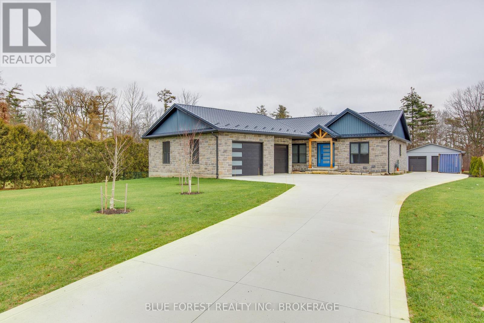2518 Dorchester Rd, Thames Centre, Ontario  N0L 1G3 - Photo 30 - X8150516