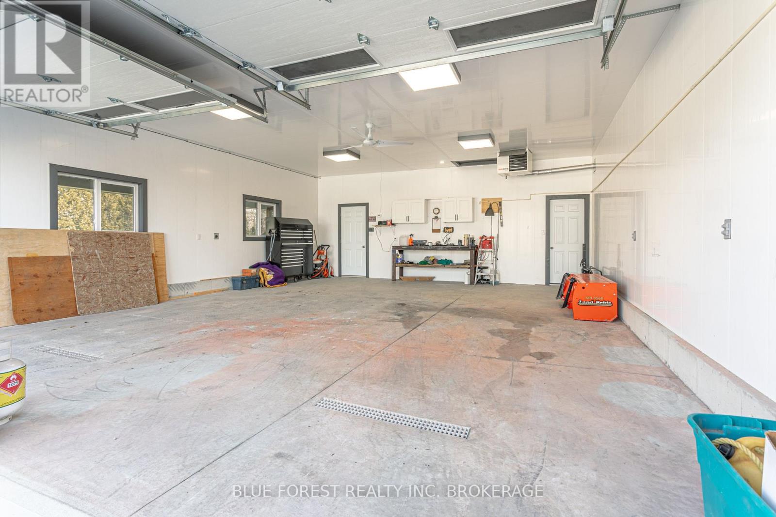 2518 Dorchester Rd, Thames Centre, Ontario  N0L 1G3 - Photo 34 - X8150516