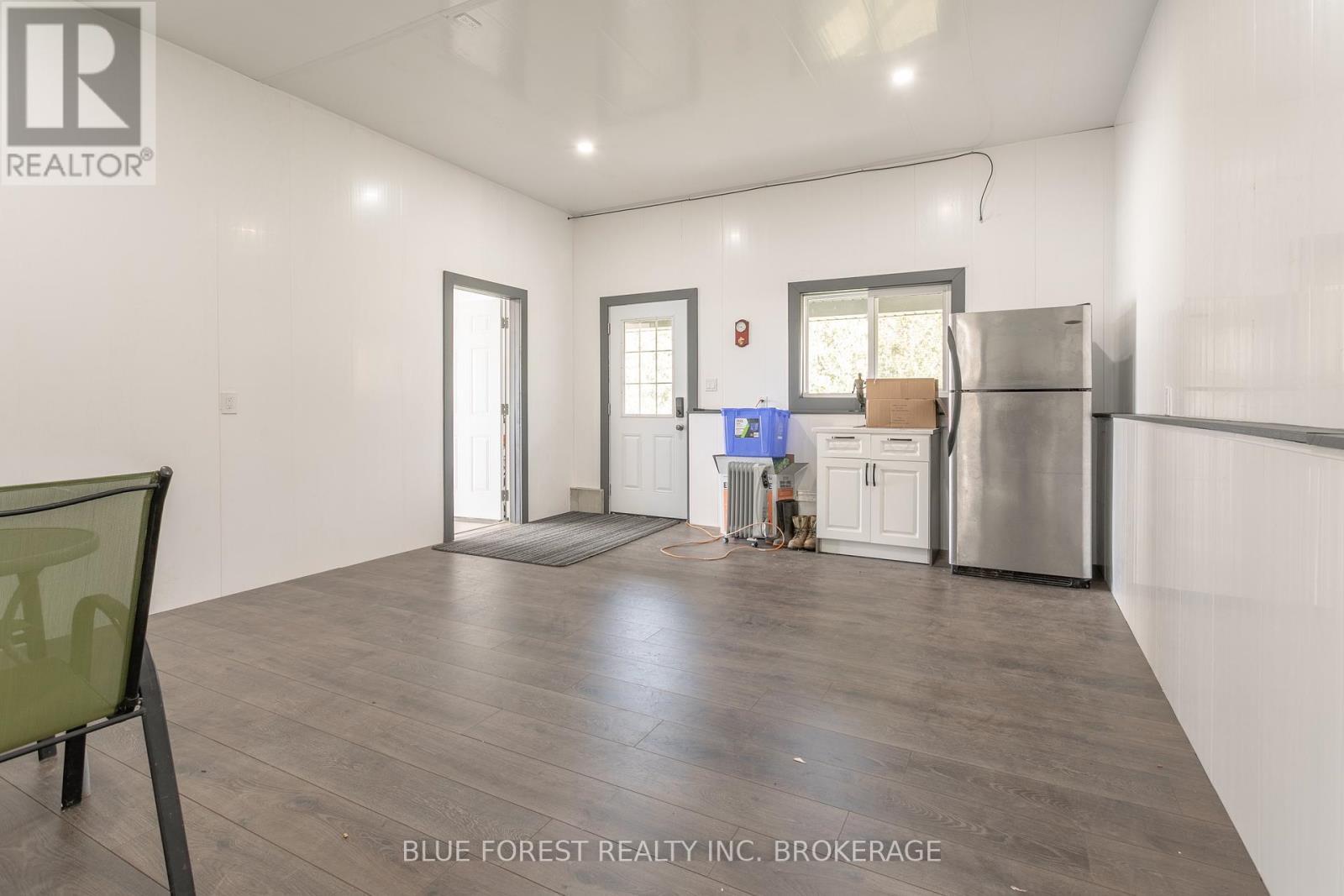 2518 Dorchester Rd, Thames Centre, Ontario  N0L 1G3 - Photo 35 - X8150516