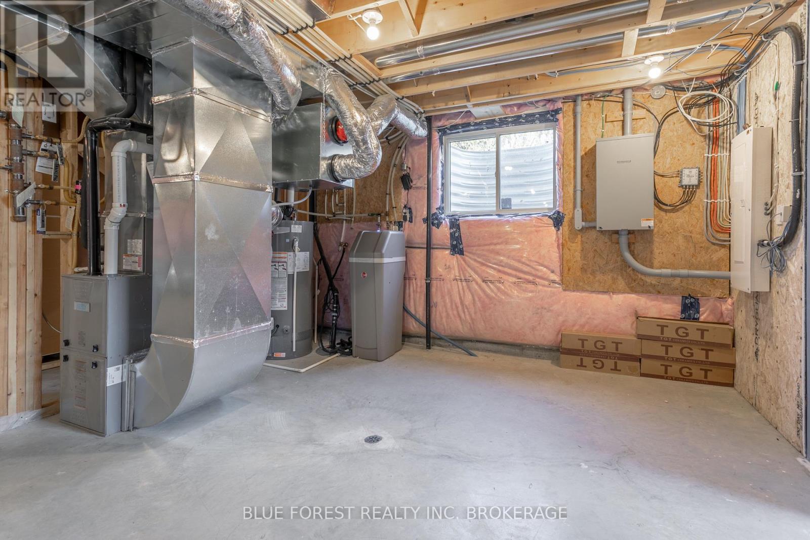 2518 Dorchester Rd, Thames Centre, Ontario  N0L 1G3 - Photo 36 - X8150516
