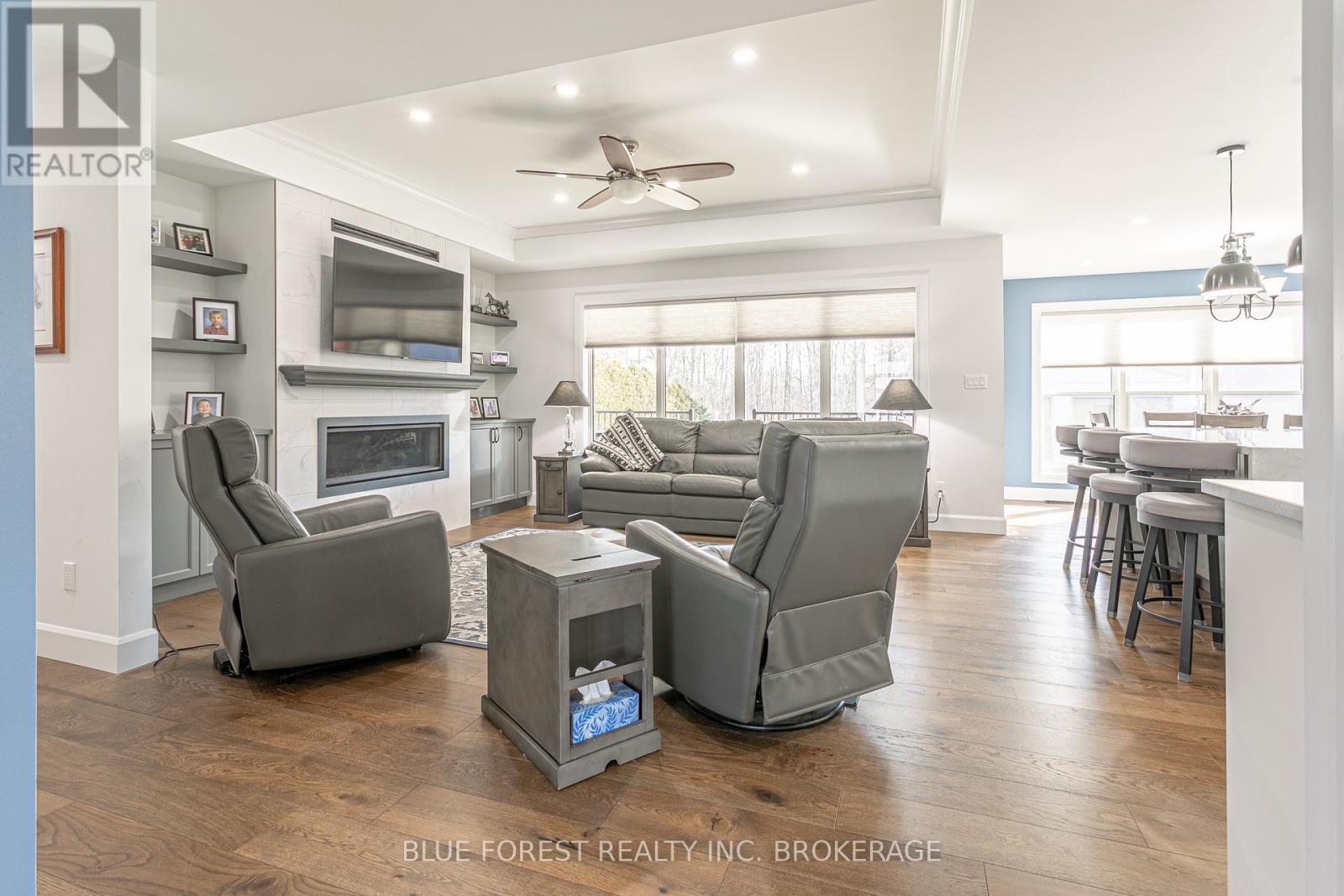 2518 Dorchester Rd, Thames Centre, Ontario  N0L 1G3 - Photo 5 - X8150516