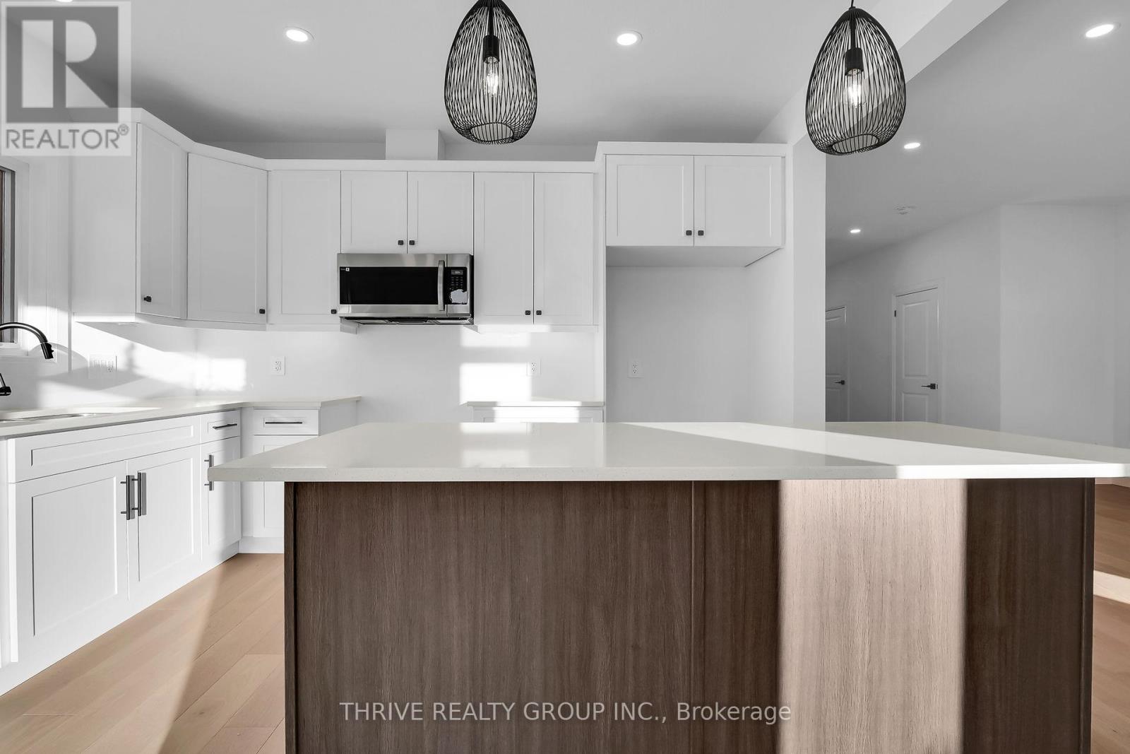 3096 Buroak Dr, London, Ontario  N6G 3M1 - Photo 11 - X8139286