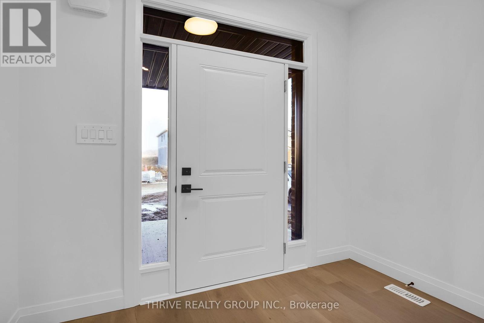 3096 Buroak Dr, London, Ontario  N6G 3M1 - Photo 3 - X8139286